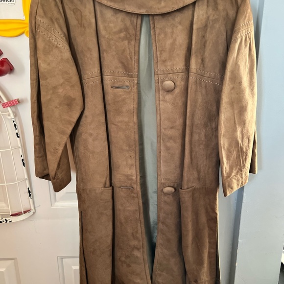 Vintage brown suede knee length coat - Picture 3 of 4